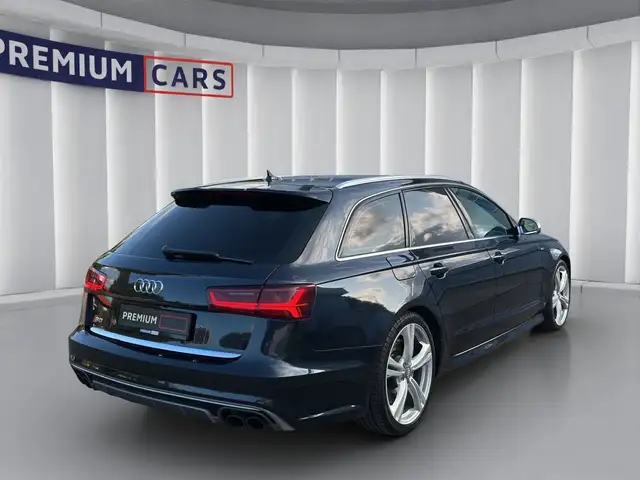 Audi S6 view 5