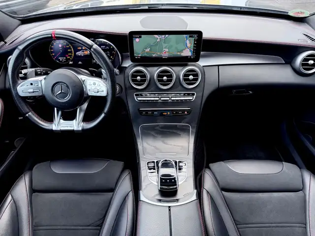 Mercedes-Benz C-Class view 12