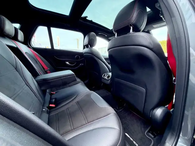 Mercedes-Benz C-Class view 15