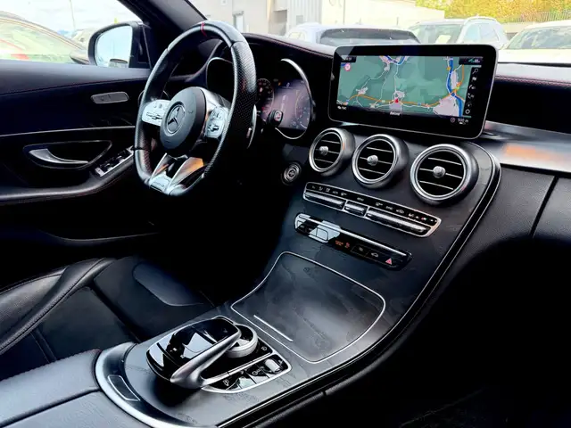 Mercedes-Benz C-Class view 11