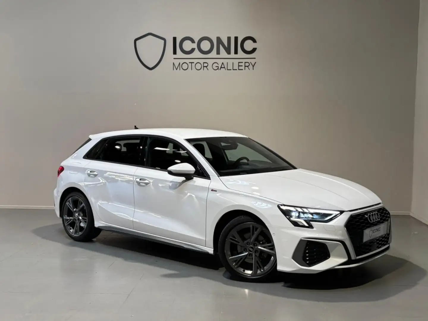 Audi A3 Sportback 35 TFSI S line Blanco - 1