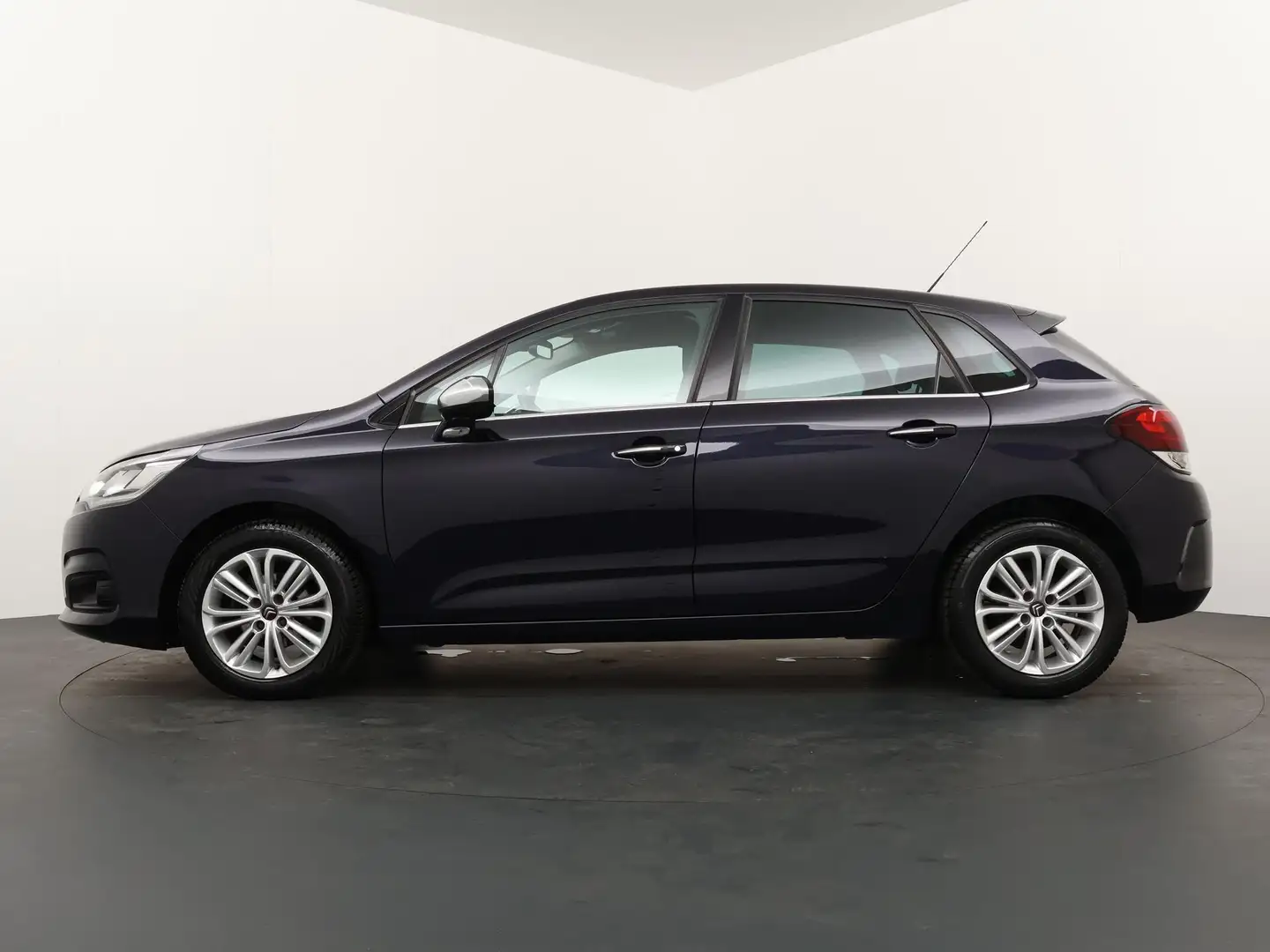 Citroen C4 1.2 PureTech Feel Collection - Airco - Trekhaak - Bleu - 2