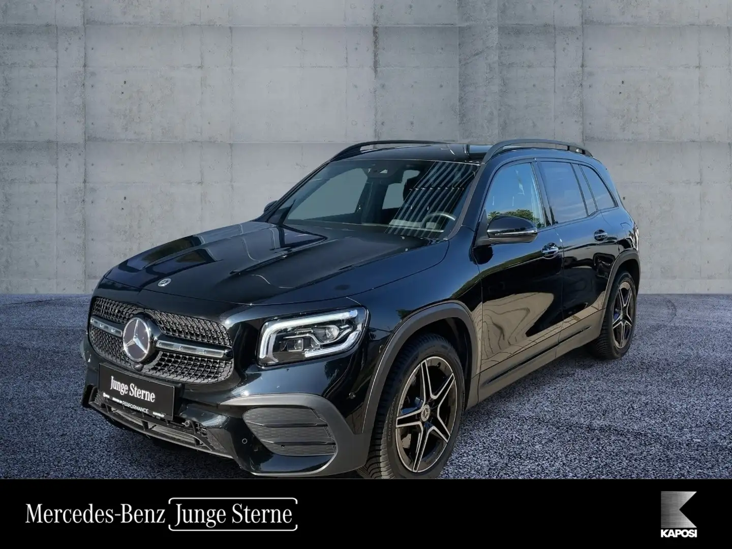 Mercedes-Benz GLB 220 d 4MATIC AMG Line AMG Night PDC SHZ SpurH Zwart - 1