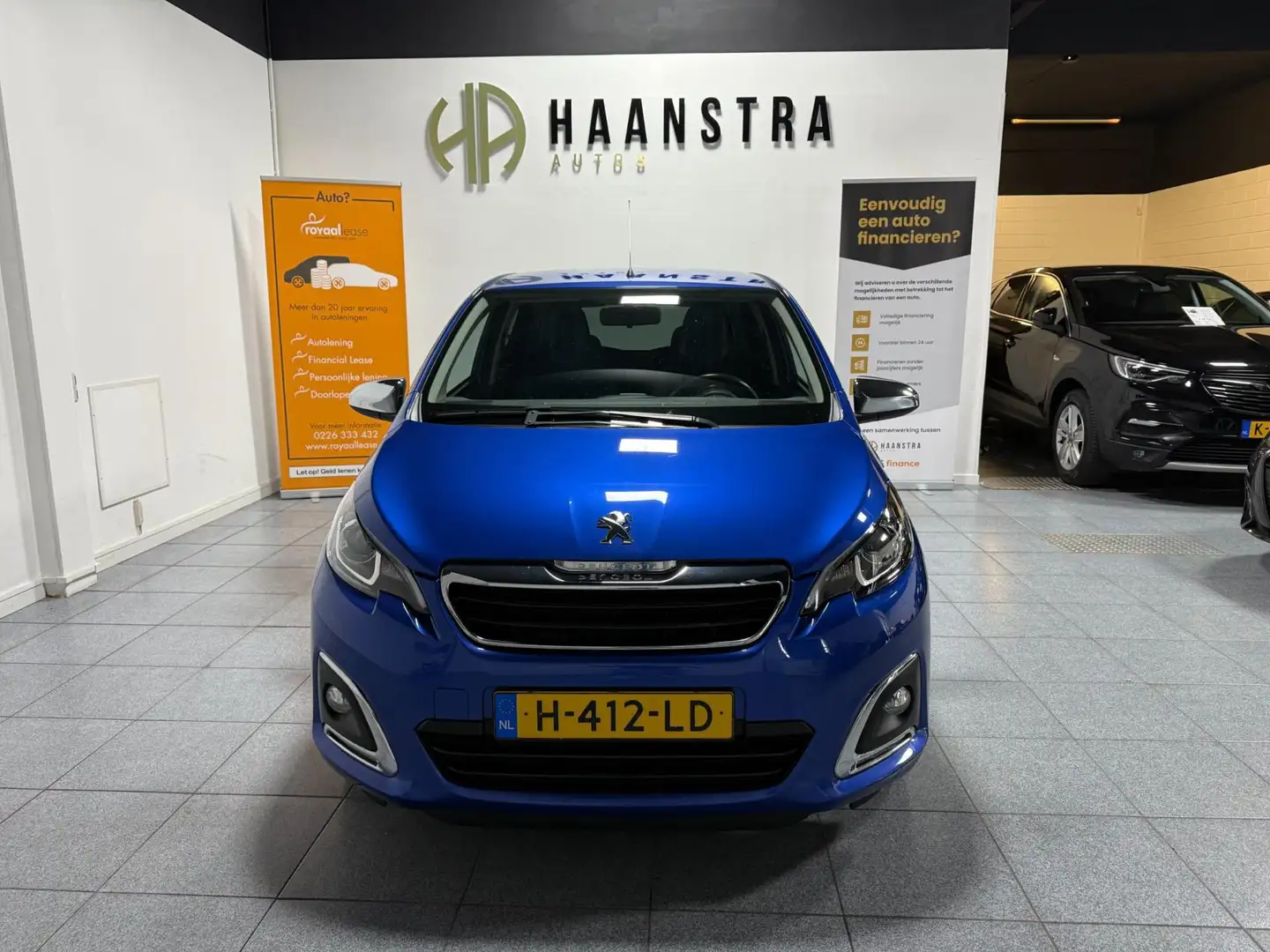 Peugeot 108 1.0 e-VTi Allure Navi-Camera Apple-Carplay NL Auto Blauw - 2