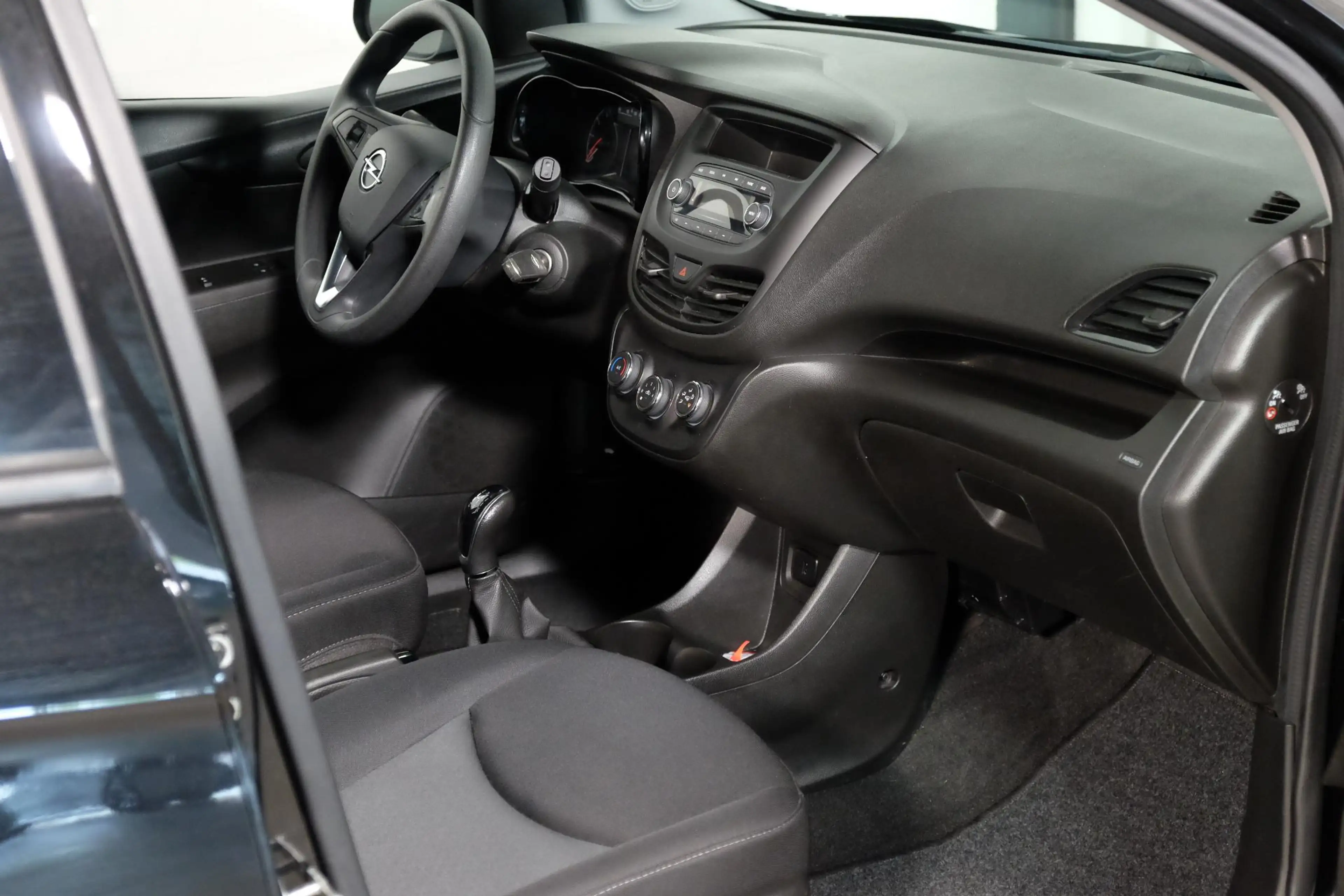 Opel Karl 1.0 ecoFLEX Edition — photo 15