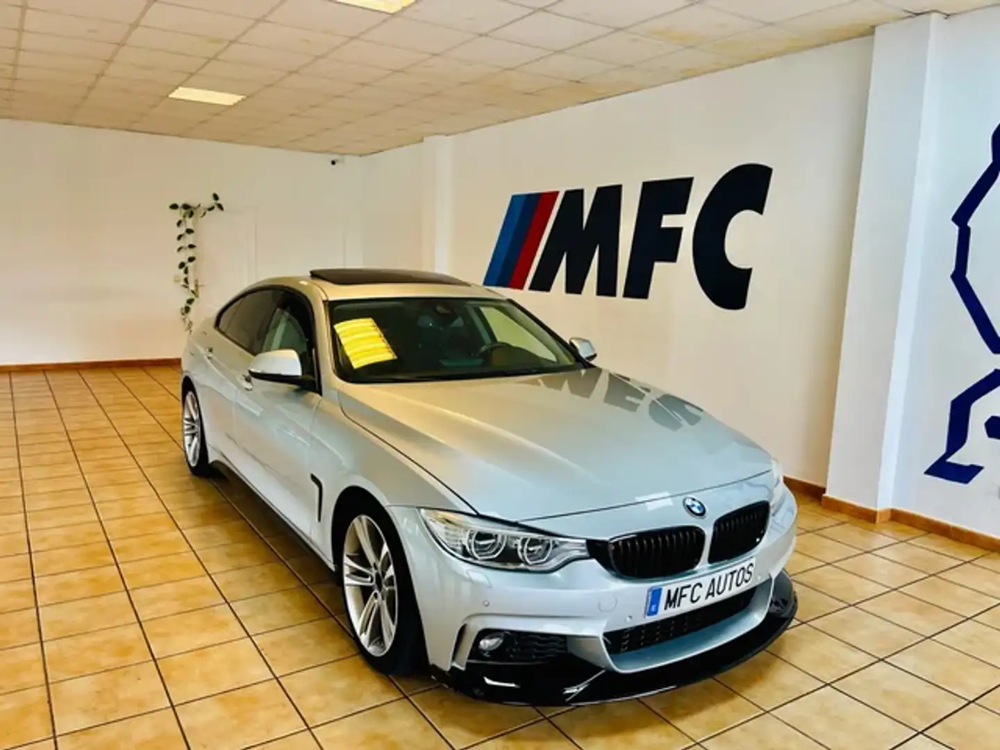 BMW 430 430dA Coupé M-Sport Edition Silber - 1