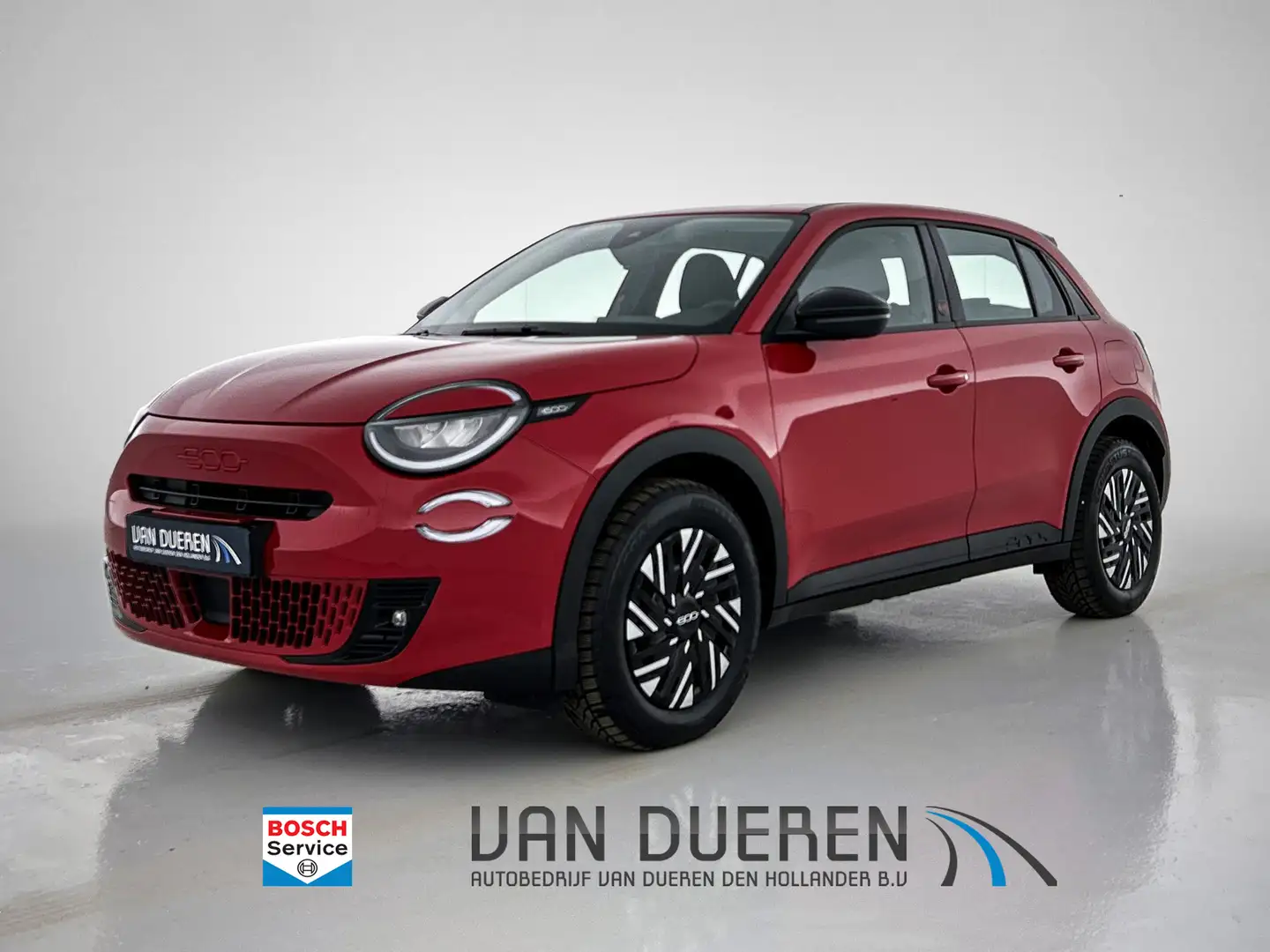 Fiat 600e RED 54 kWh Carplay Rojo - 1
