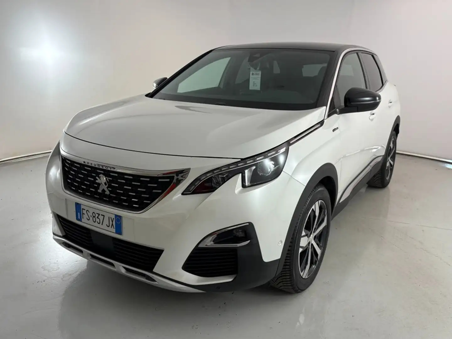 Peugeot 3008 1.6 BlueHDi GT Line Bianco - 1