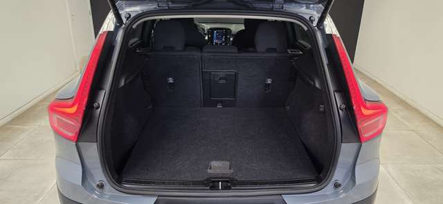 Volvo XC40 — photo 17