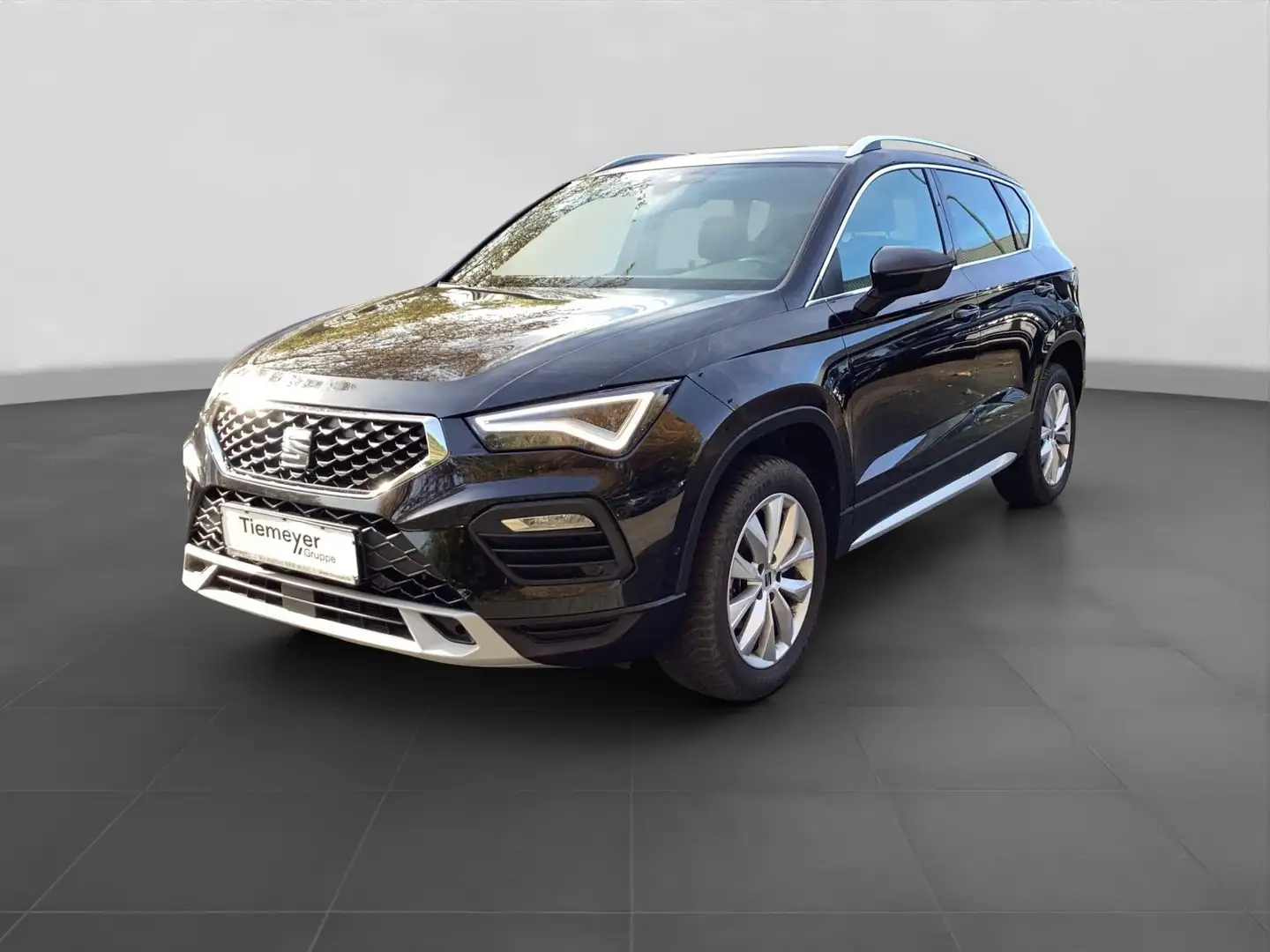 SEAT Ateca 1.5 TSI DSG X-PERIENCE SIDE-ASSIST PARKLEN Schwarz - 2