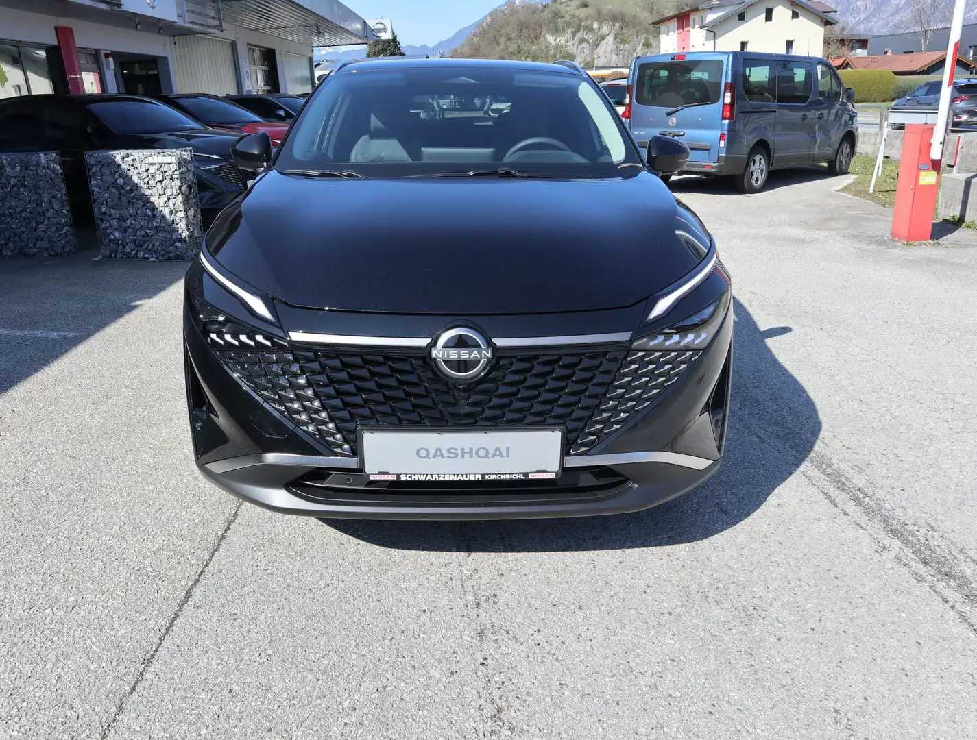Nissan Qashqai N-Connecta Autom. 4x4 Nero - 2