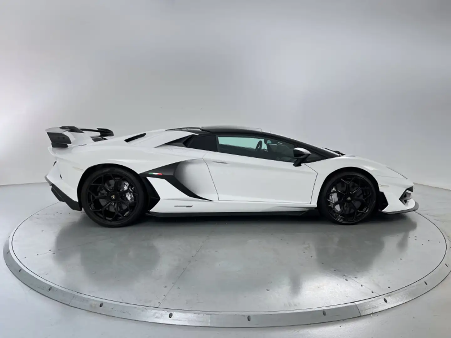Lamborghini Aventador SVJ Roadster 6.5 V12 770 Blanco - 2