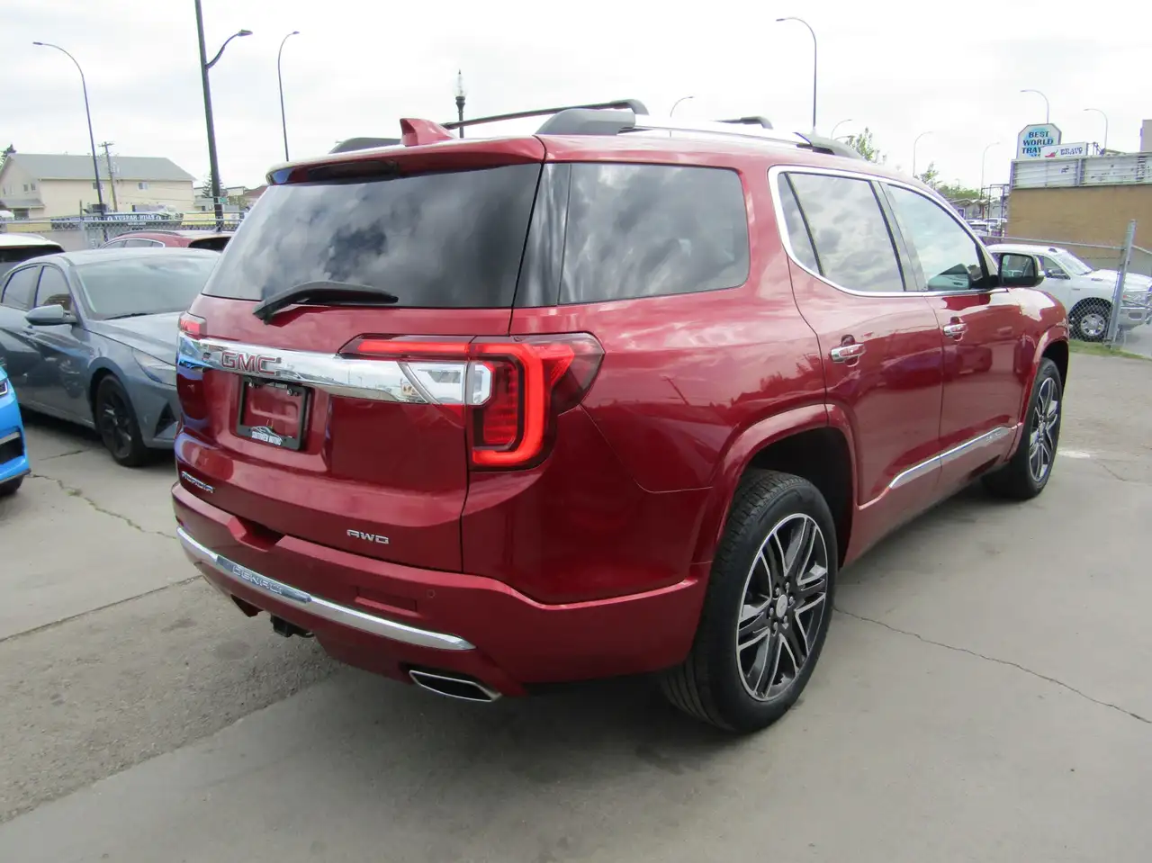 GMC Acadia снимка GMC Acadia