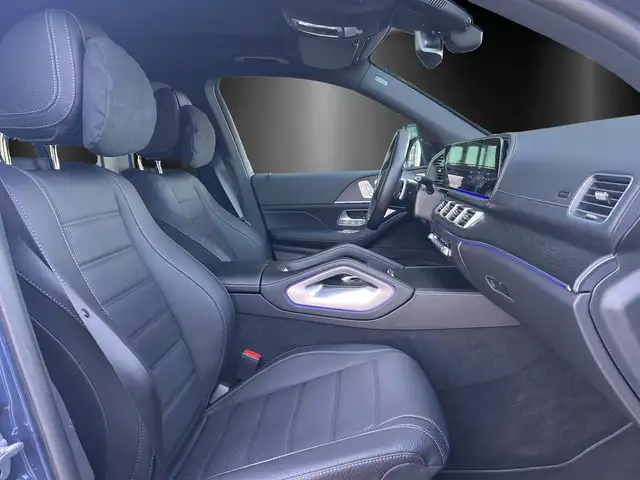 Mercedes-Benz GLS view 9