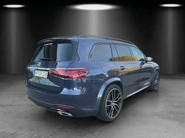 Mercedes-Benz GLS view 5