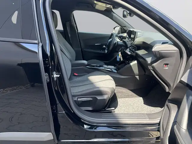 Peugeot 2008 view 13