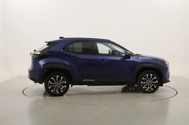 Toyota Yaris Cross view 6
