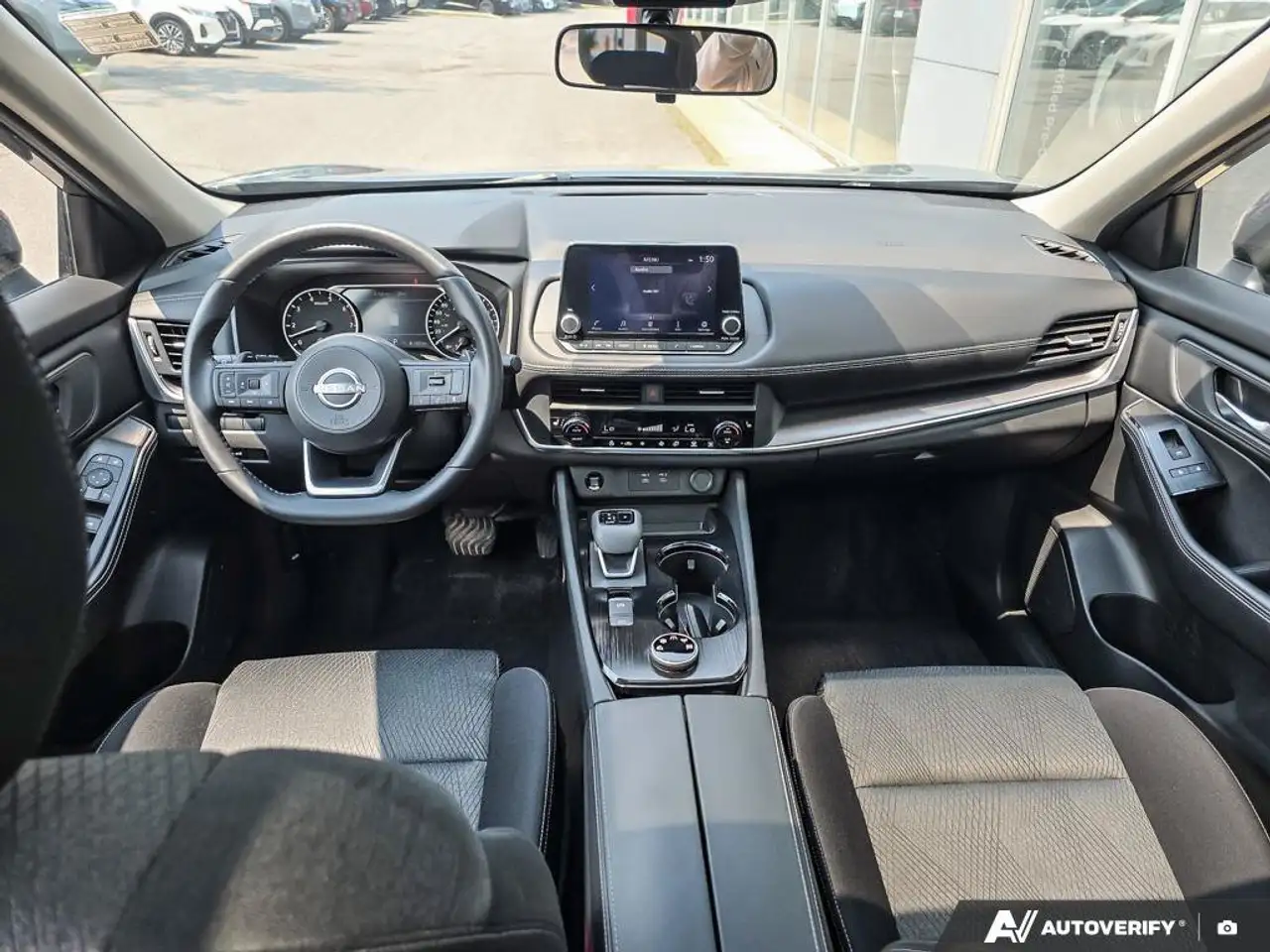 Nissan Rogue photo Nissan Rogue