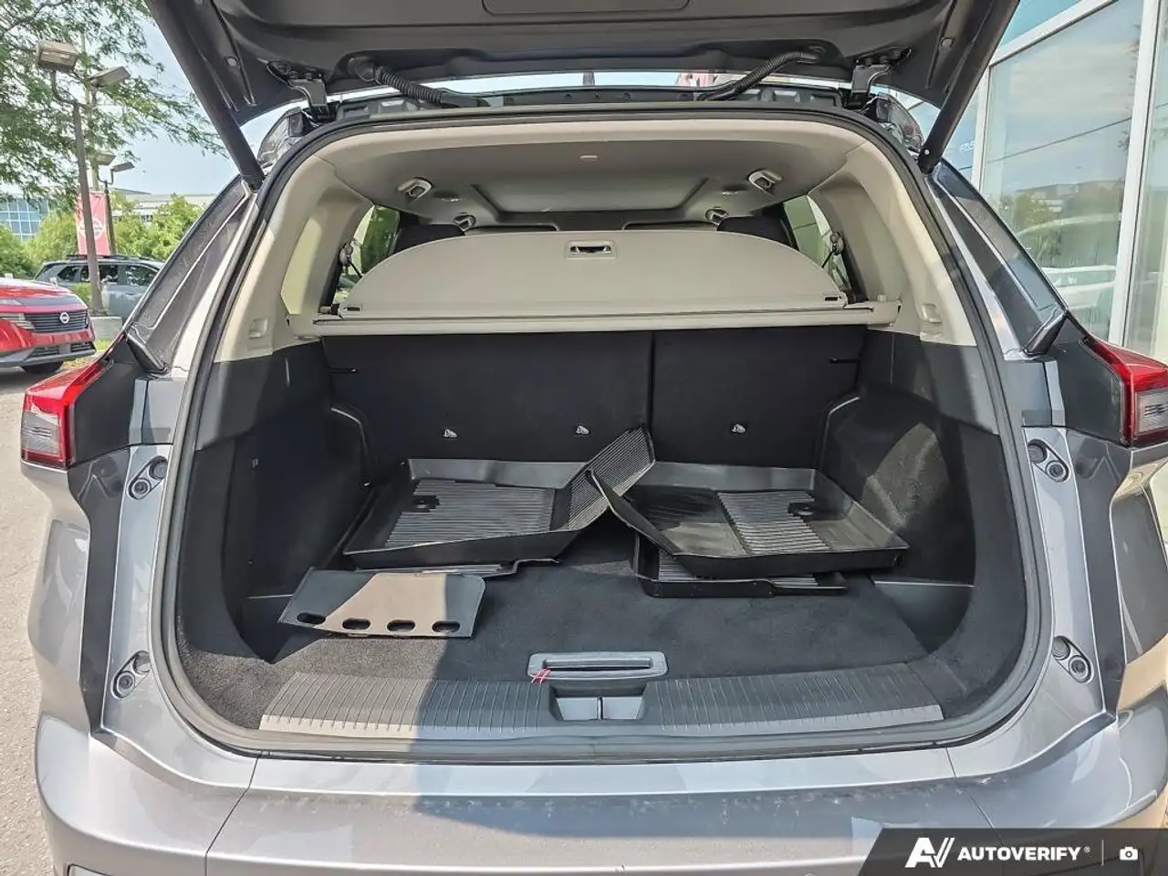 Nissan Rogue photo Nissan Rogue