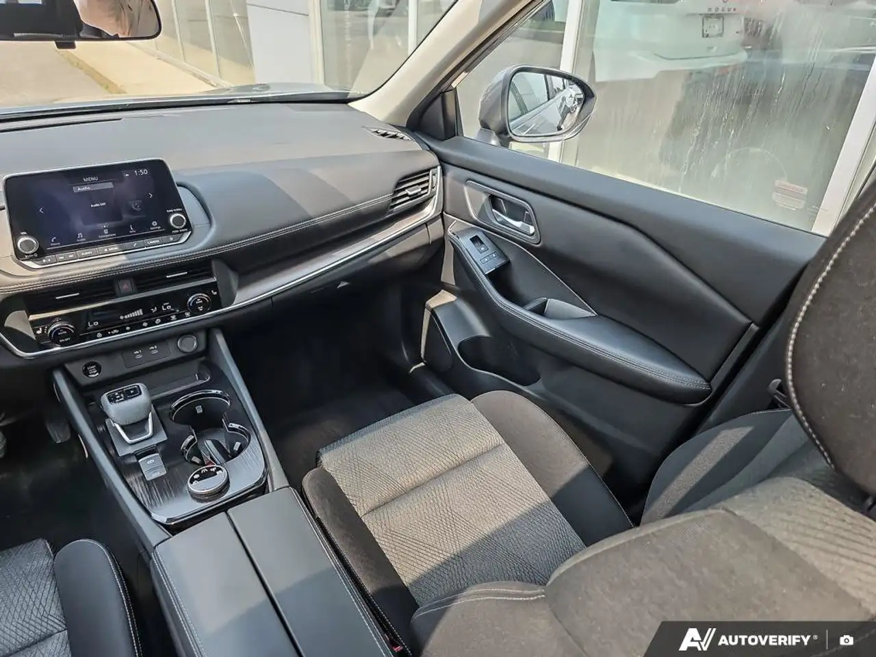 Nissan Rogue photo Nissan Rogue
