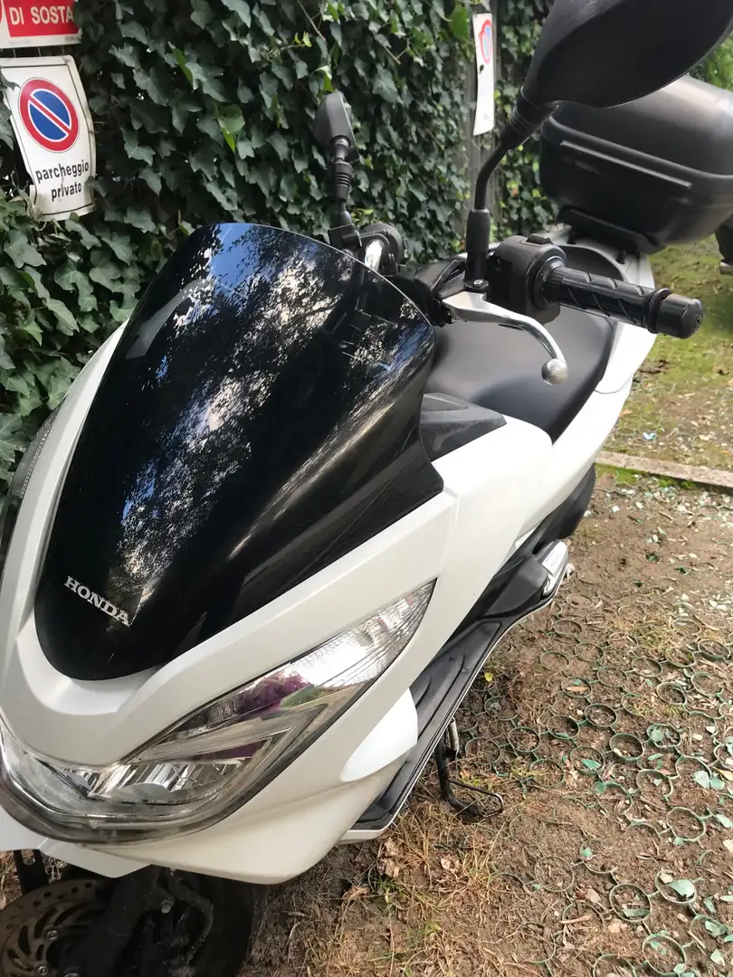 Honda PCX 125 Bianco - 2