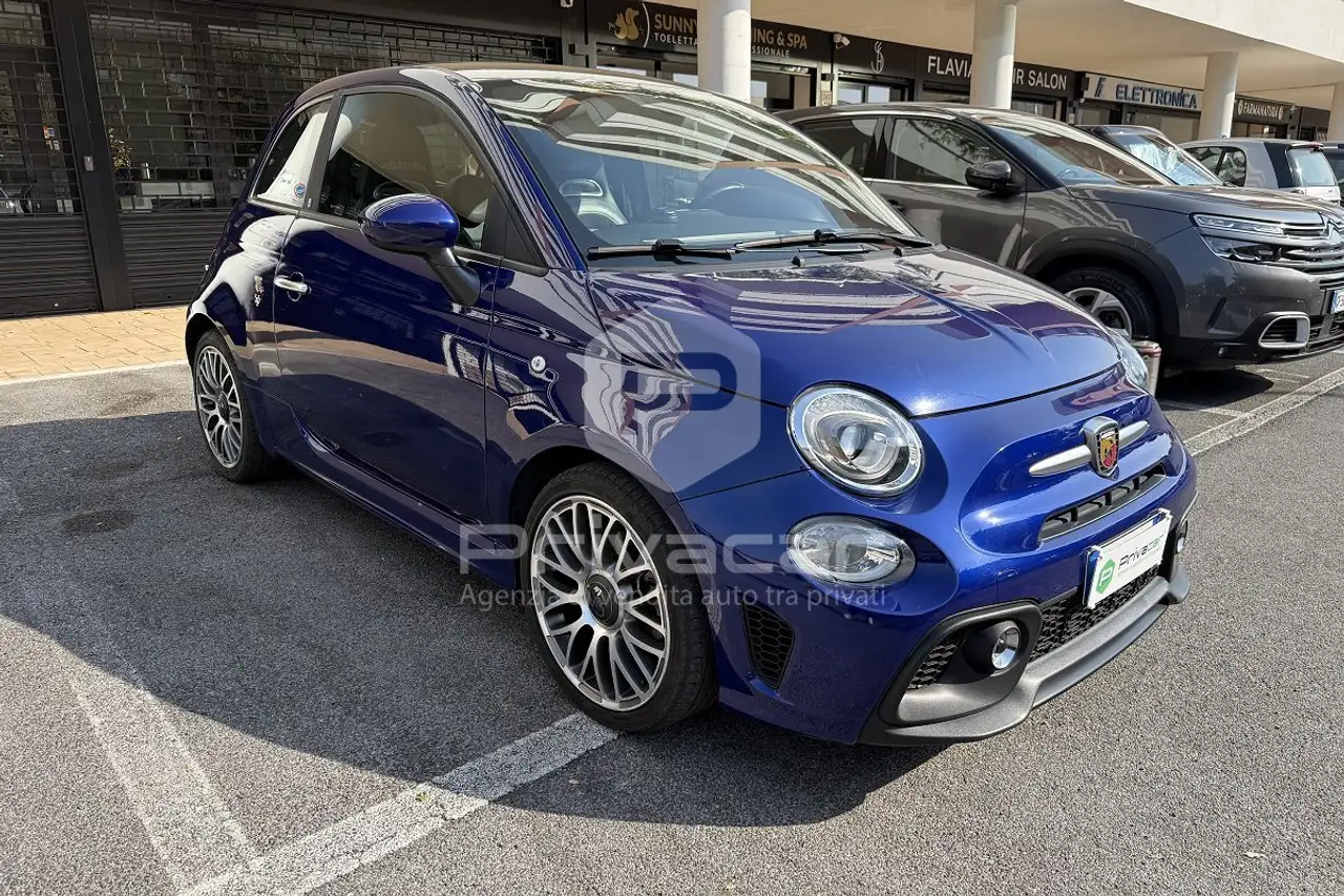 Abarth 595 2021