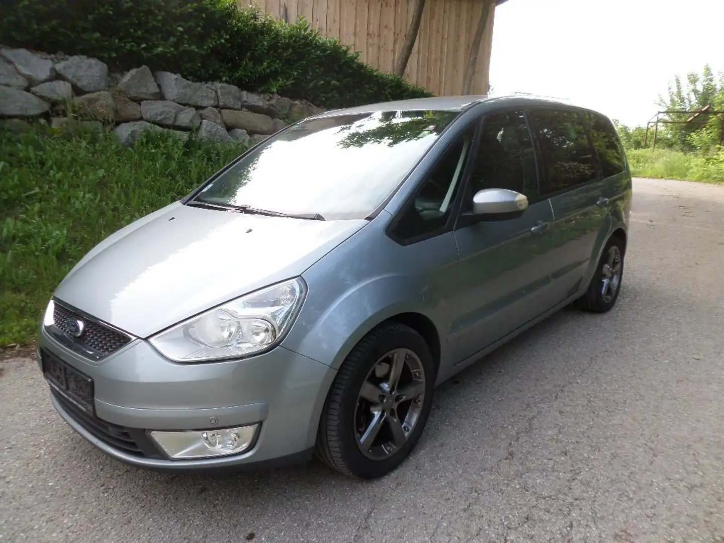 Ford Galaxy Ghia 2,0 TDCi 7-Sitze Anhängerkupplung Pickerl Gris - 1