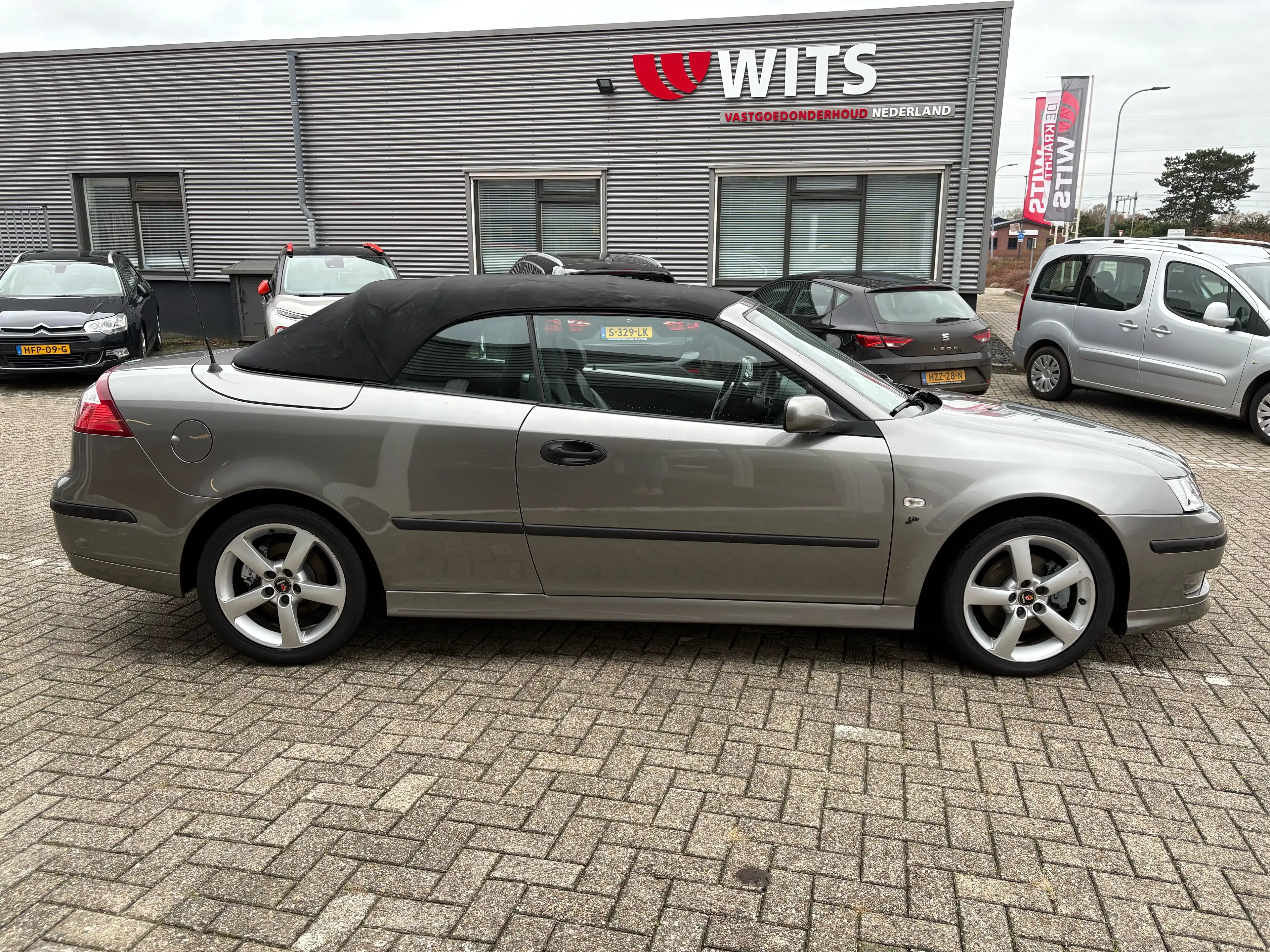 Saab 9-3 Cabrio 2.0T Aero — photo 20