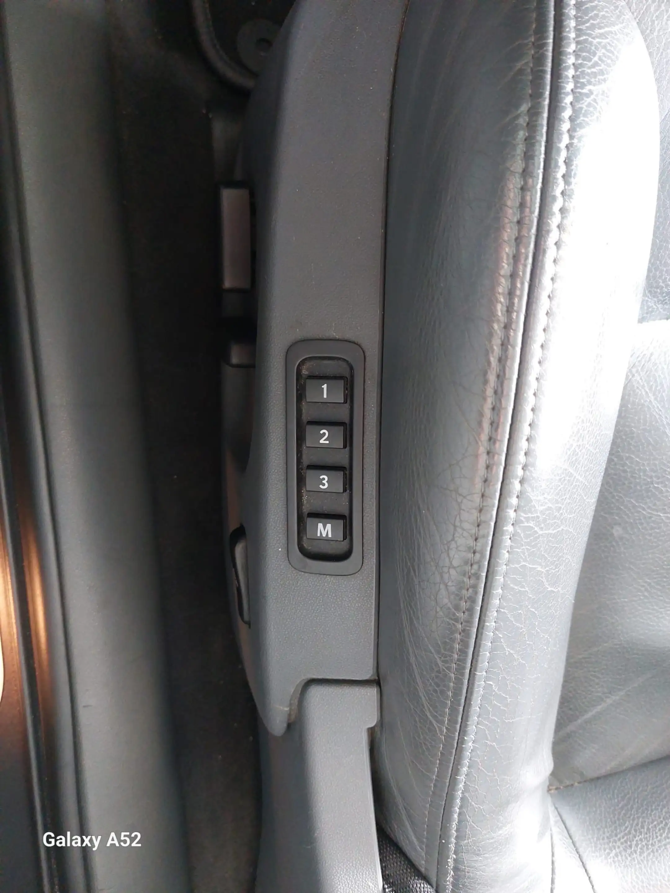 Saab 9-3 Cabrio 2.0T Aero — photo 14
