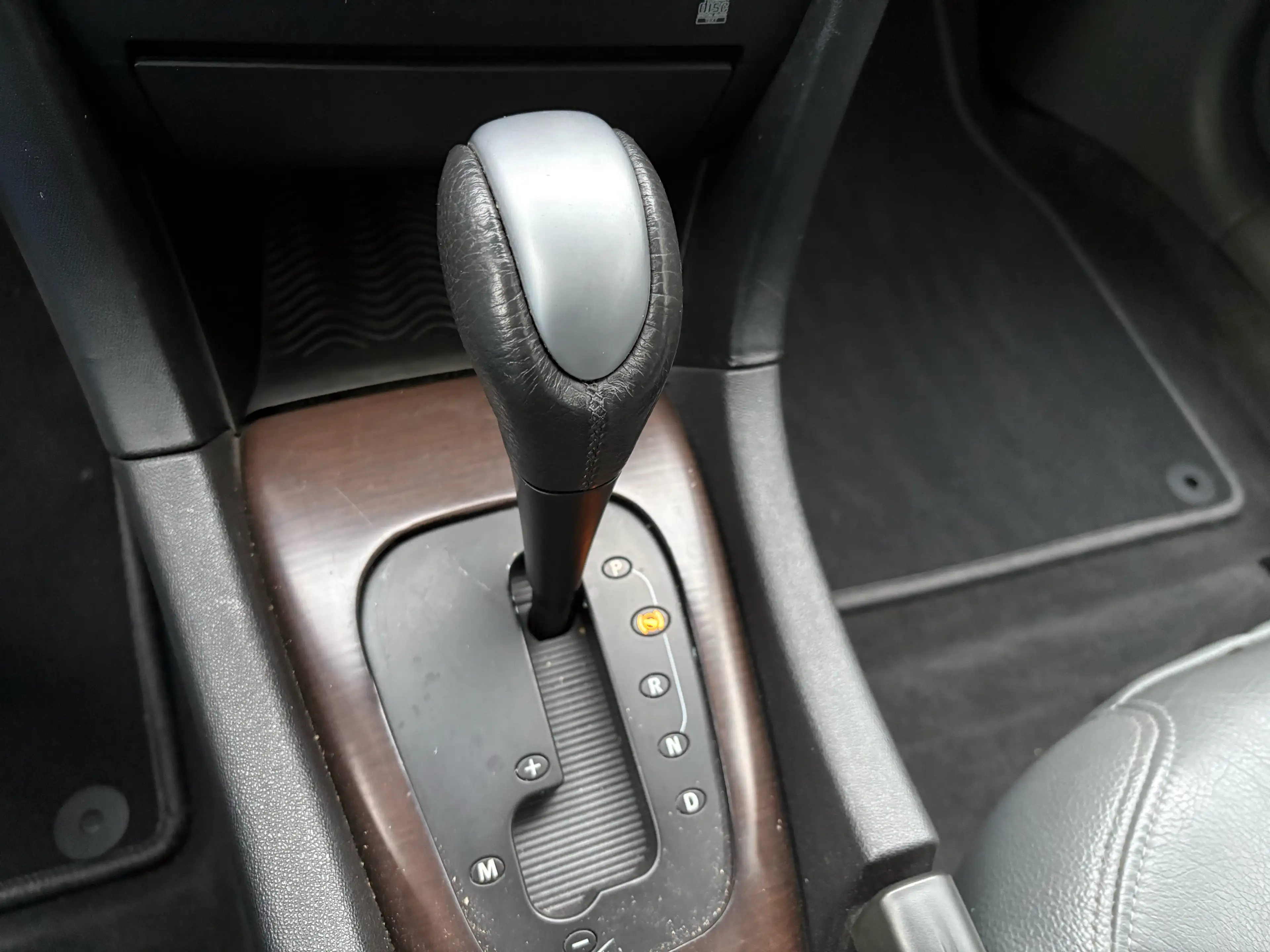 Saab 9-3 Cabrio 2.0T Aero — photo 18