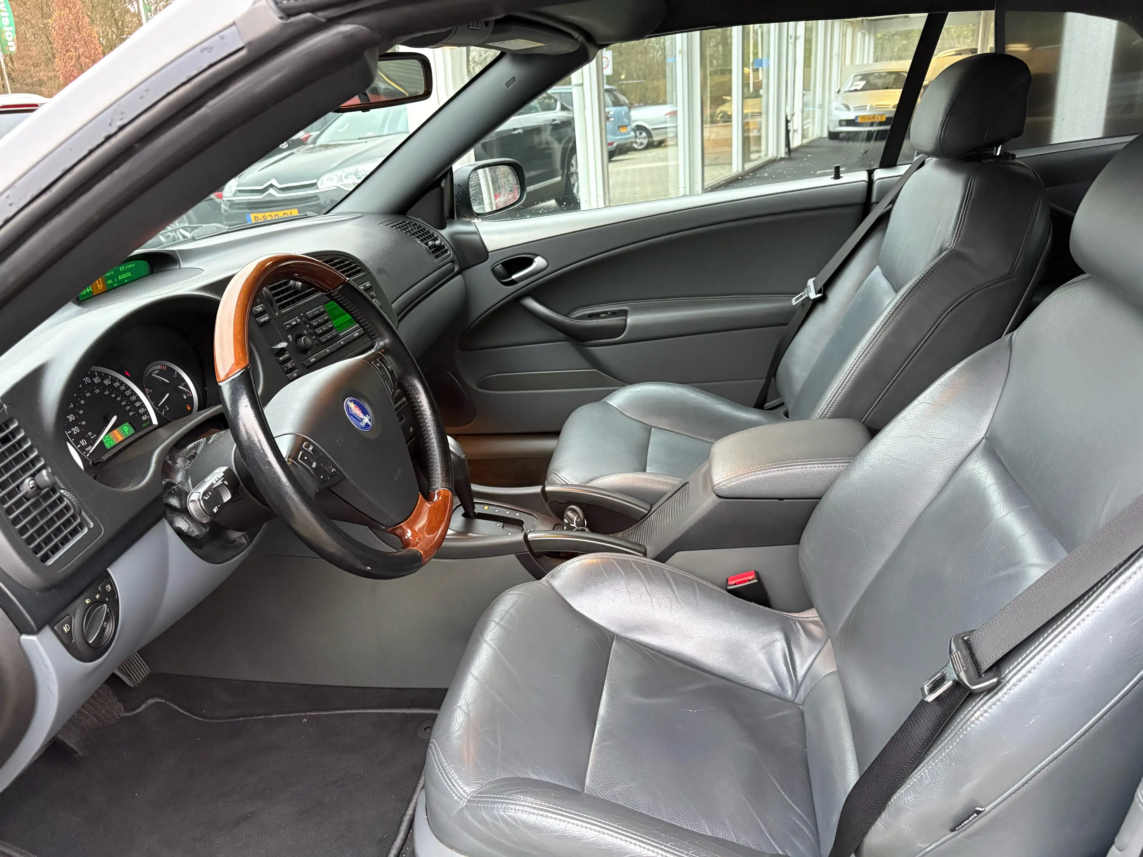 Saab 9-3 Cabrio 2.0T Aero — photo 4