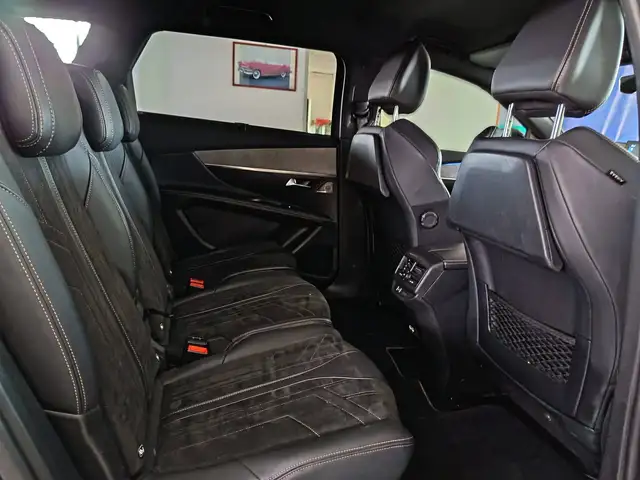 Peugeot 5008 view 14