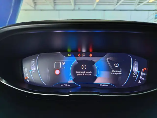 Peugeot 5008 view 11