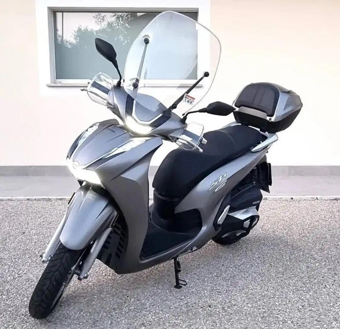 Honda SH 350i Grigio - 1
