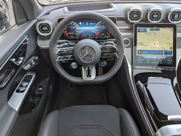 Mercedes-Benz GLC view 25