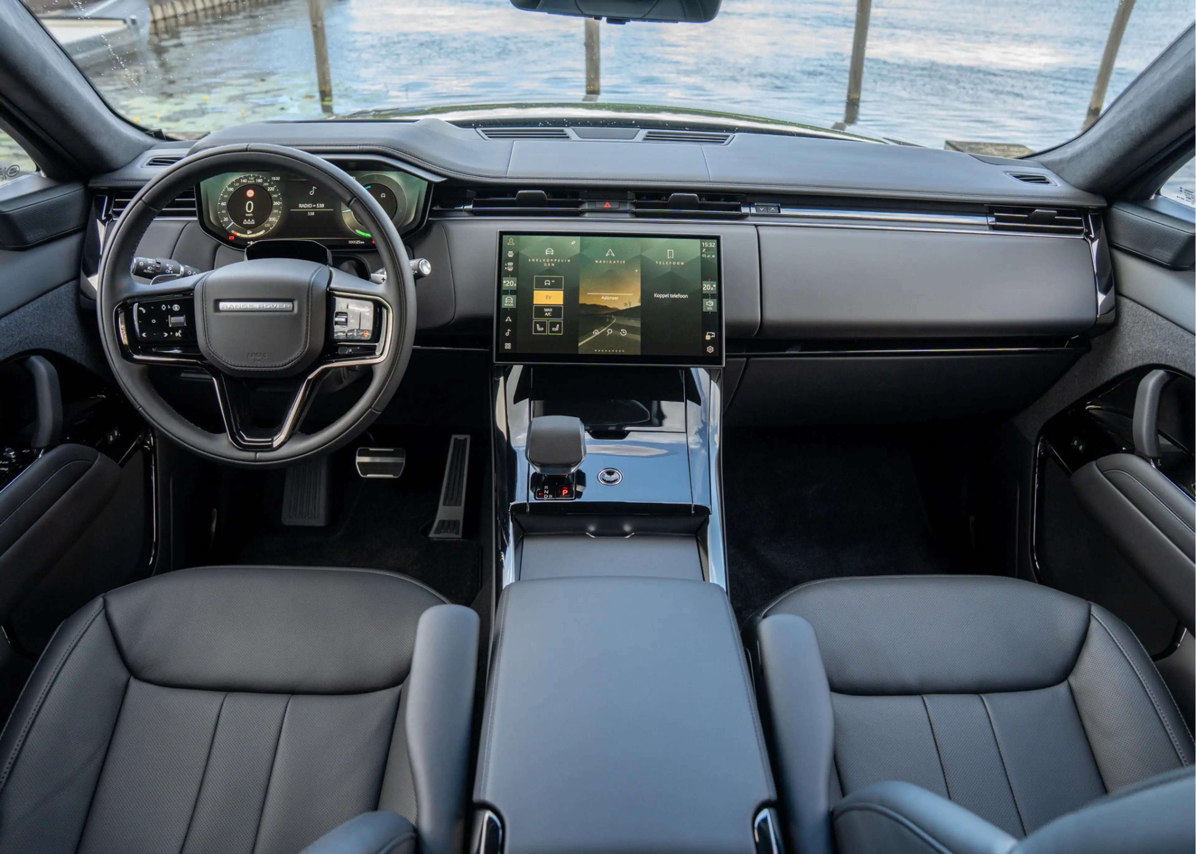 Land Rover Range Rover Sport P550e Autobiography | Full Options | Enhanced Blac — photo 14