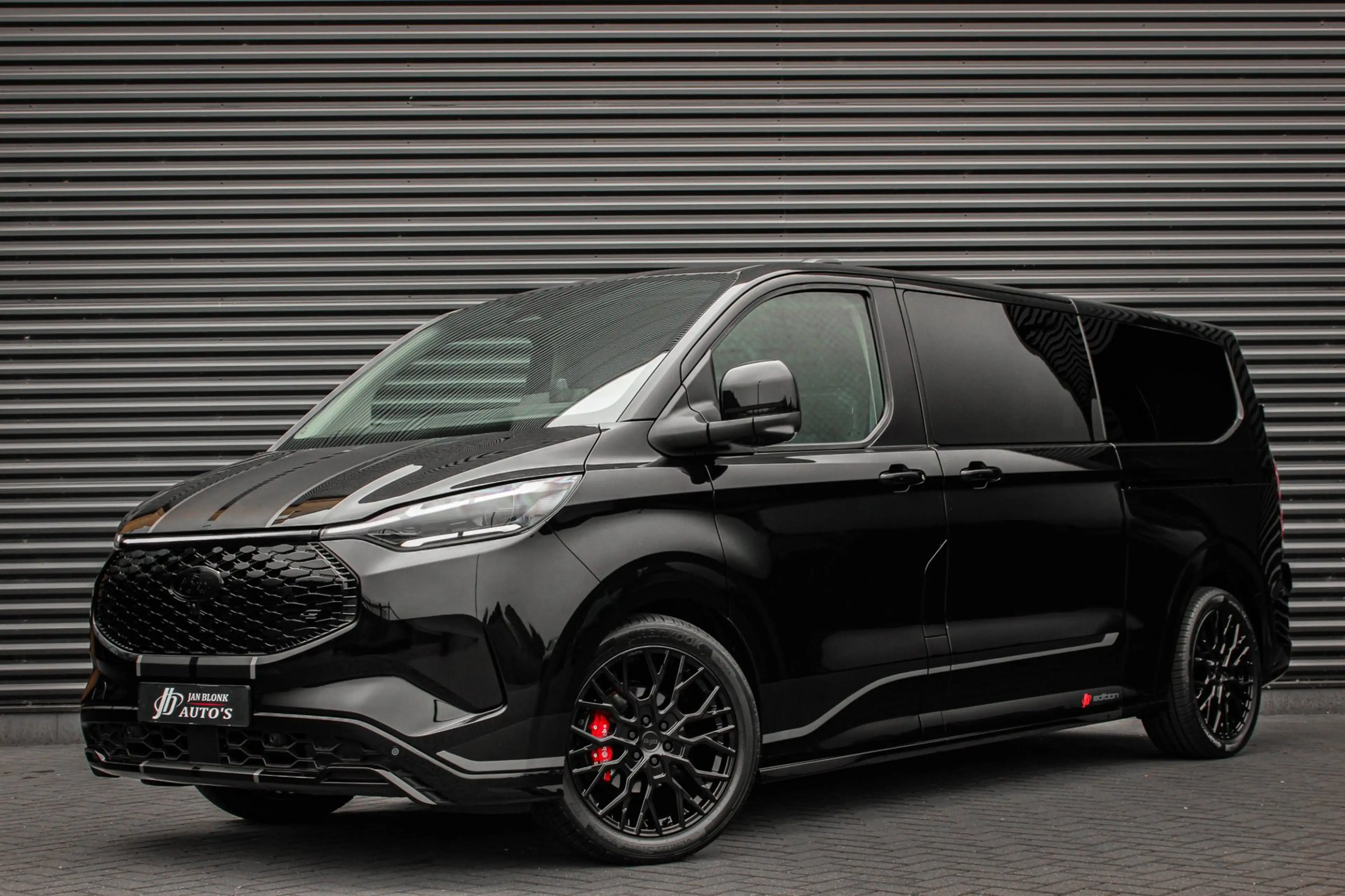 Ford E-Transit Cust. 320 L2H1 Sport 71 kWh DC DUBBEL CABINE / JB-