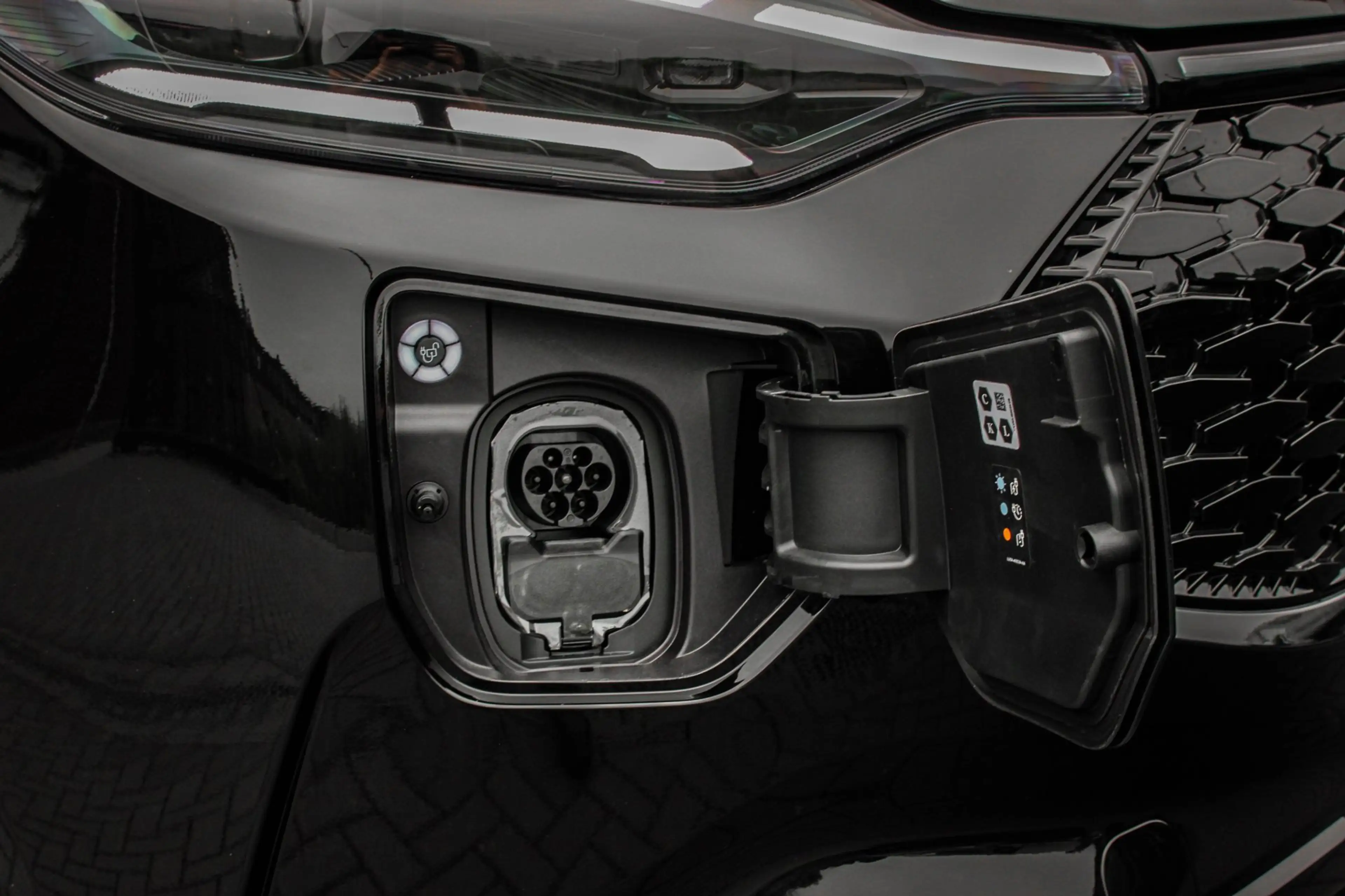 Ford E-Transit Cust. 320 L2H1 Sport 71 kWh DC DUBBEL CABINE / JB- — photo 41