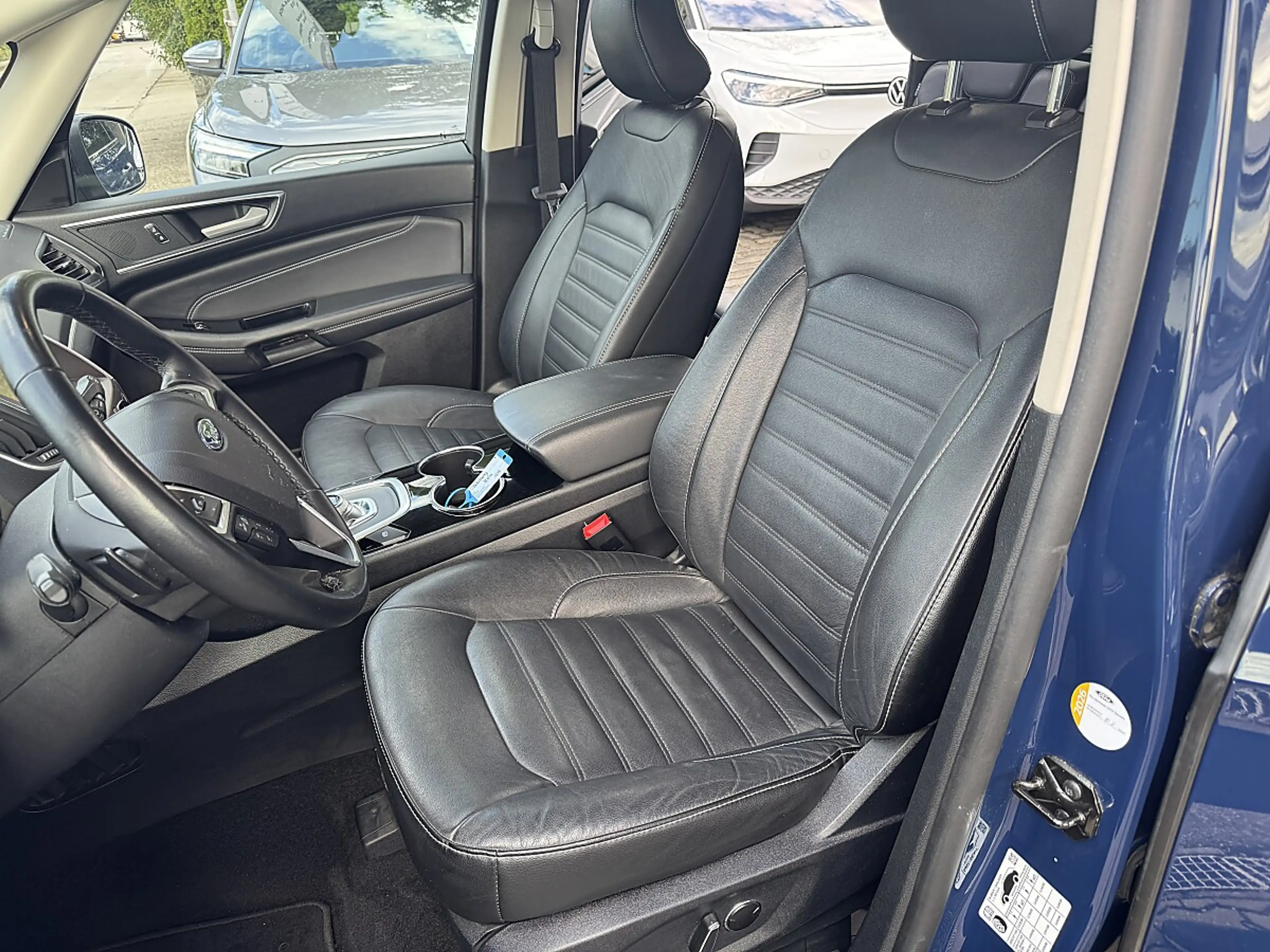 Ford Galaxy 2,0 EcoBlue Titanium Aut. — photo 12