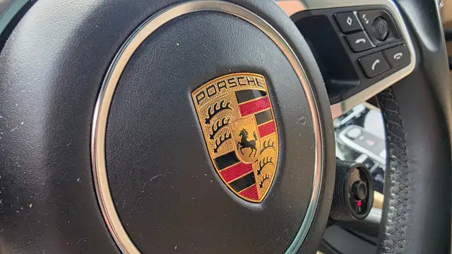 Porsche Cayenne E-Hybrid Platinum Edition ***Vollausstattung*** Ansicht 26