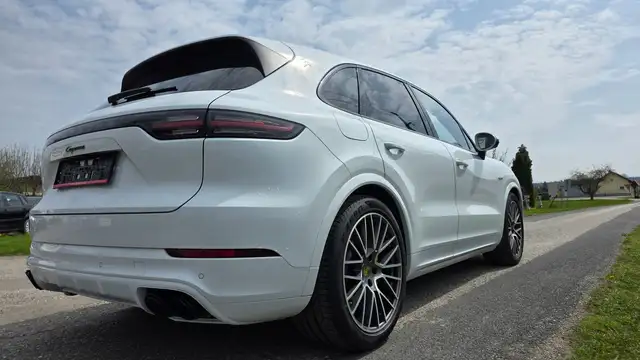 Porsche Cayenne E-Hybrid Platinum Edition ***Vollausstattung*** Ansicht 6