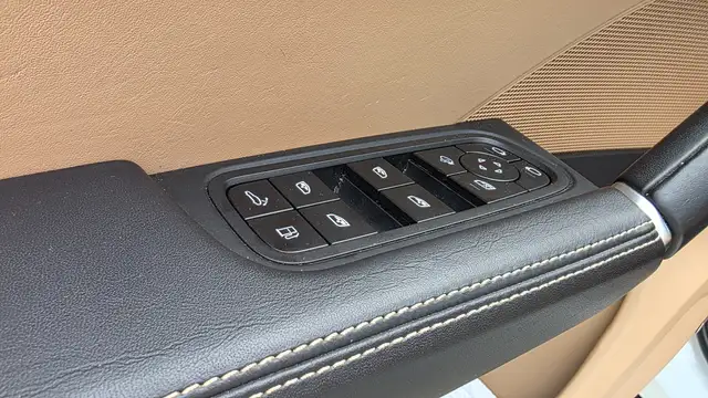 Porsche Cayenne E-Hybrid Platinum Edition ***Vollausstattung*** Ansicht 19