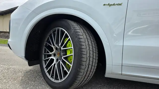 Porsche Cayenne E-Hybrid Platinum Edition ***Vollausstattung*** Ansicht 18