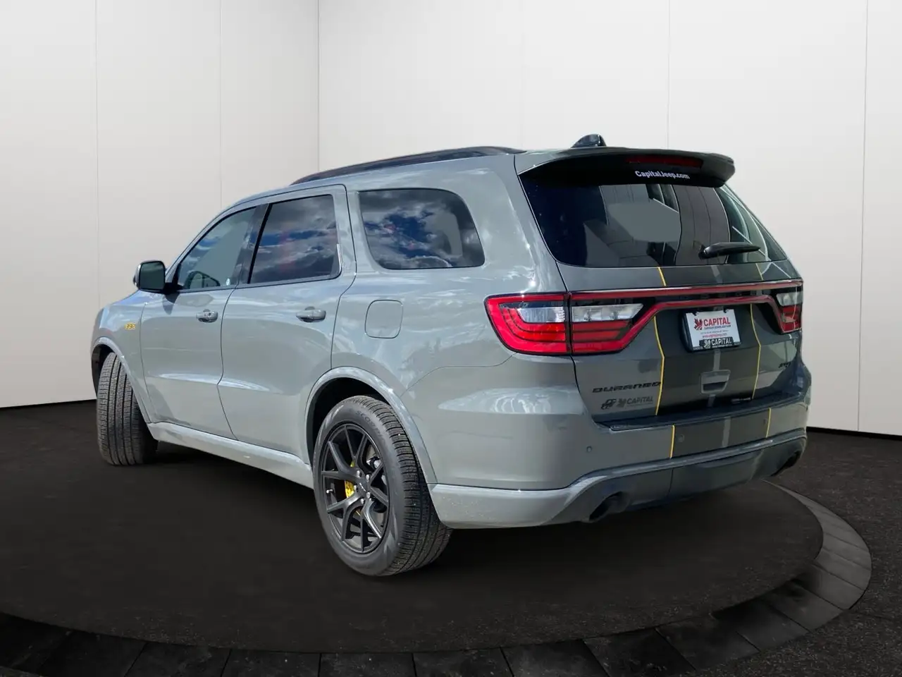 Dodge Durango снимка Dodge Durango