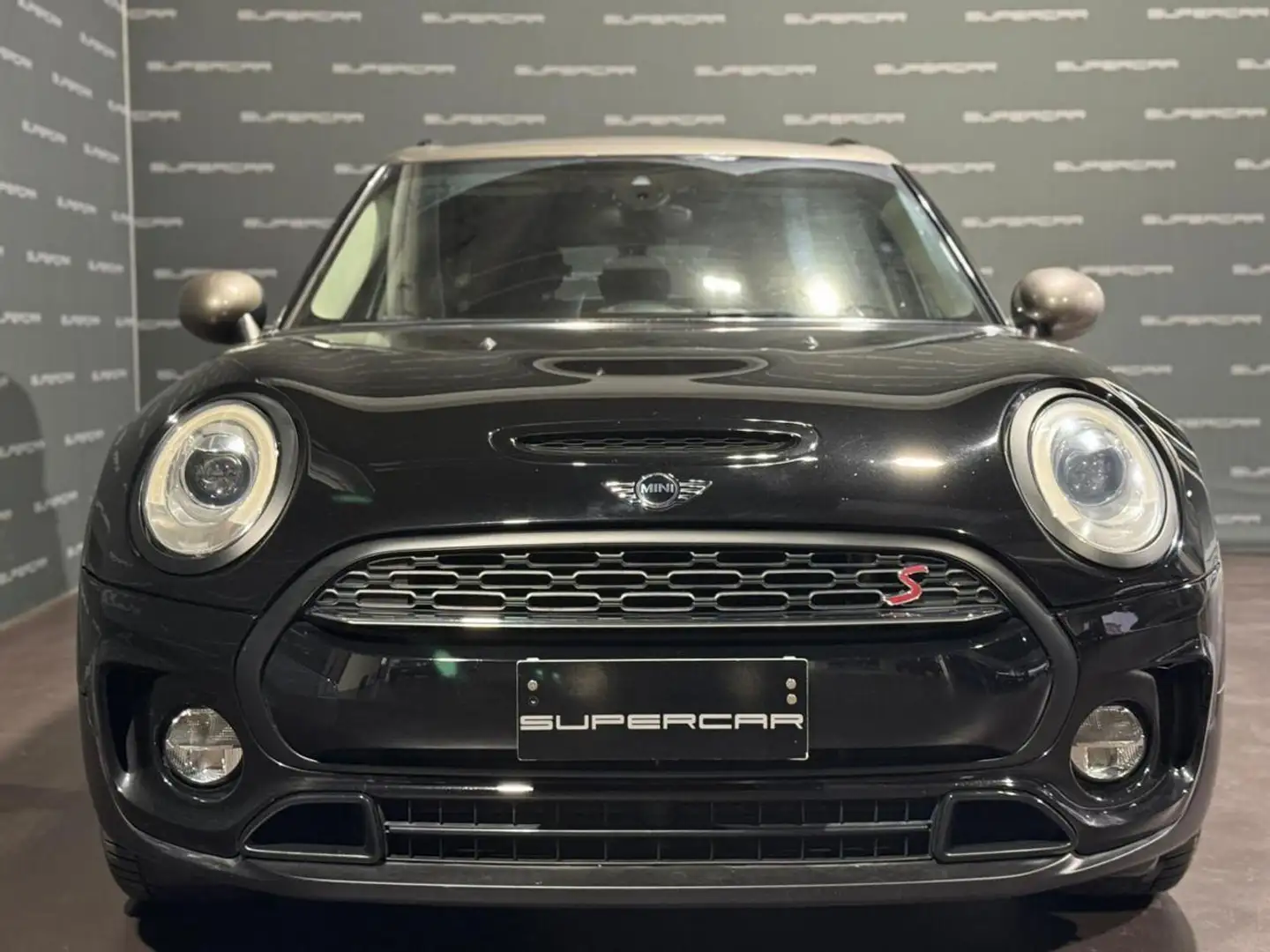 MINI Cooper SD Clubman 2.0 ALL4 aut. Negru - 2