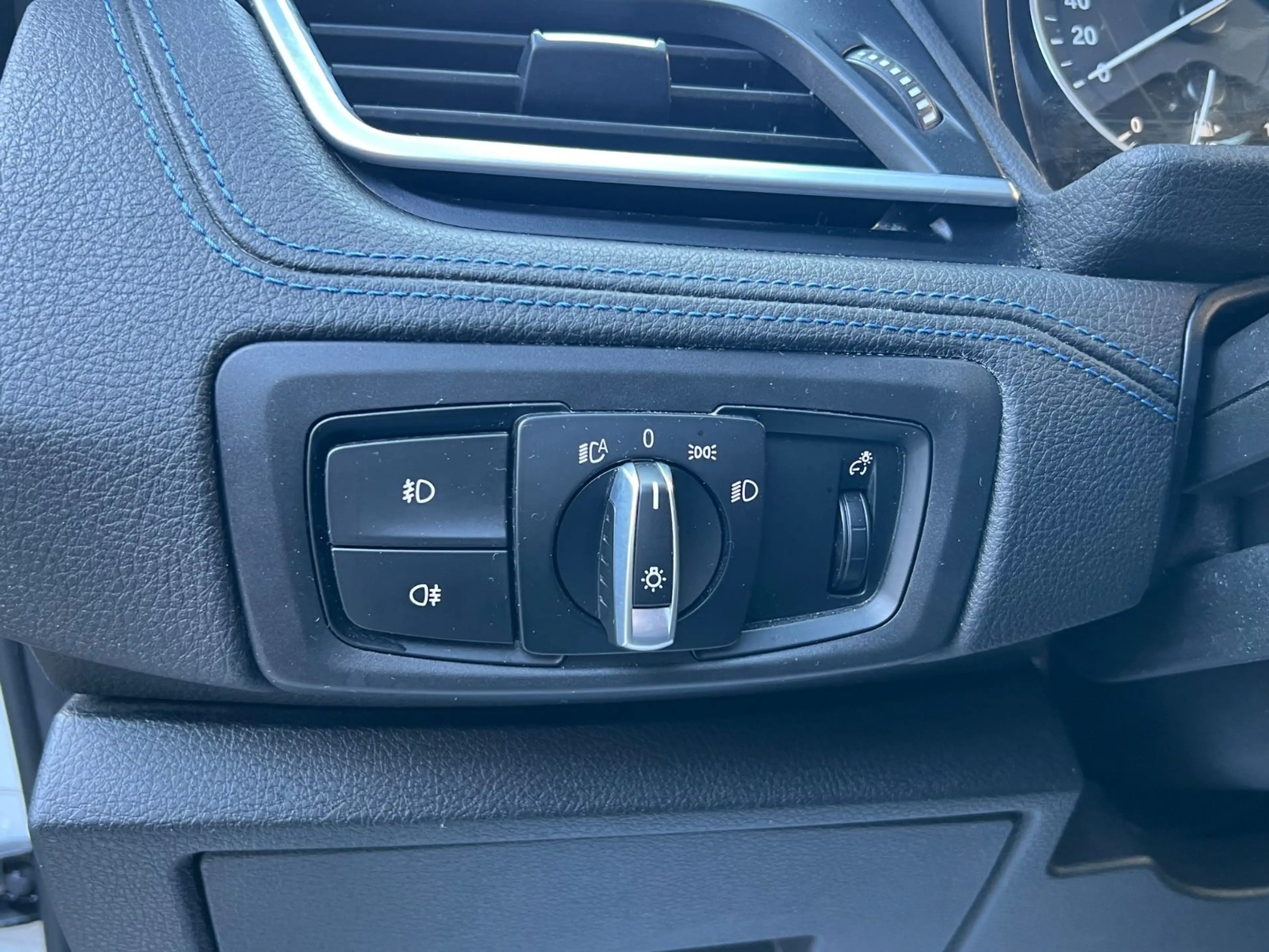 BMW 225 2 Active Tourer 225 xe M Sport — photo 15