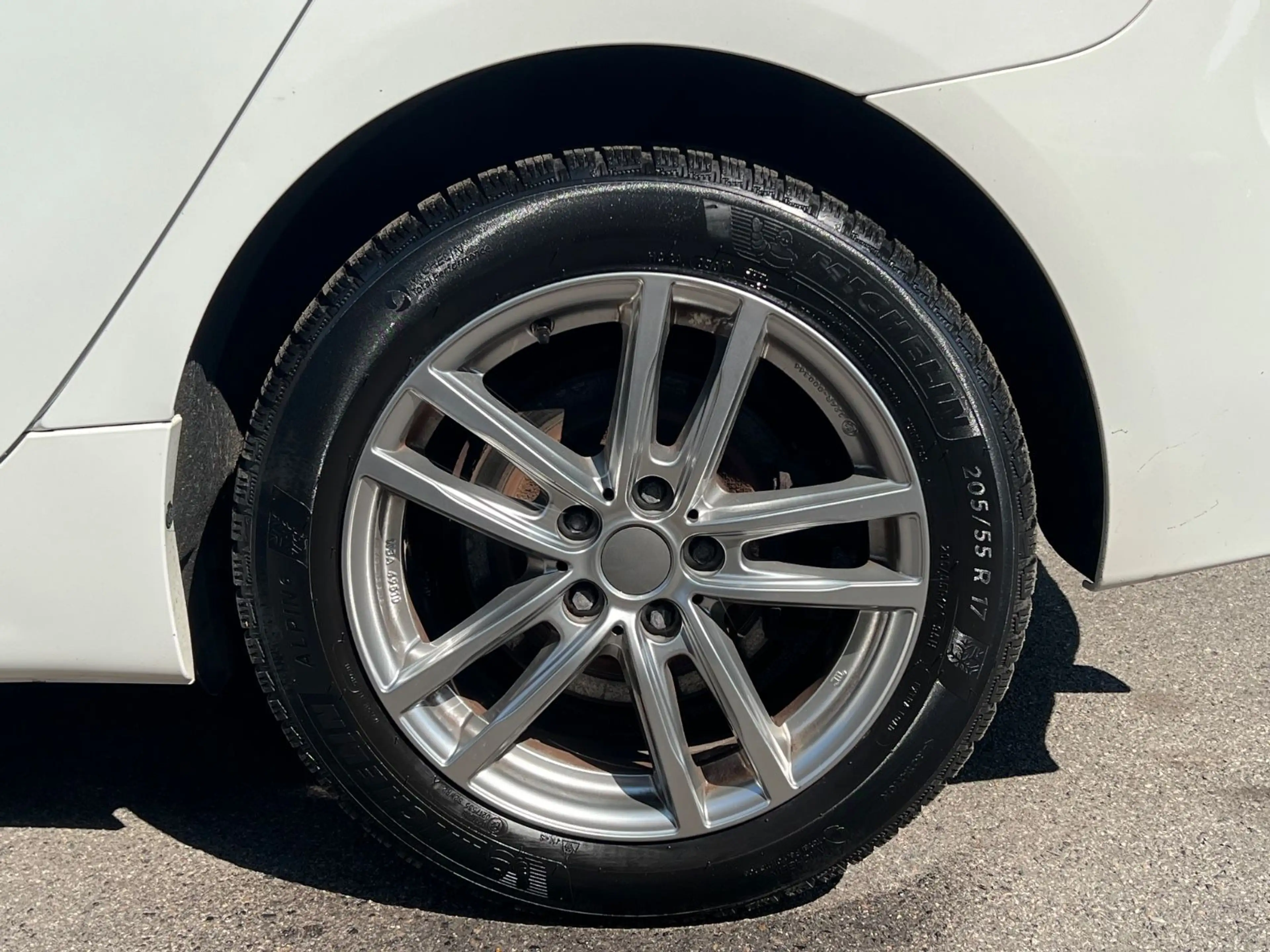 BMW 225 2 Active Tourer 225 xe M Sport — photo 11