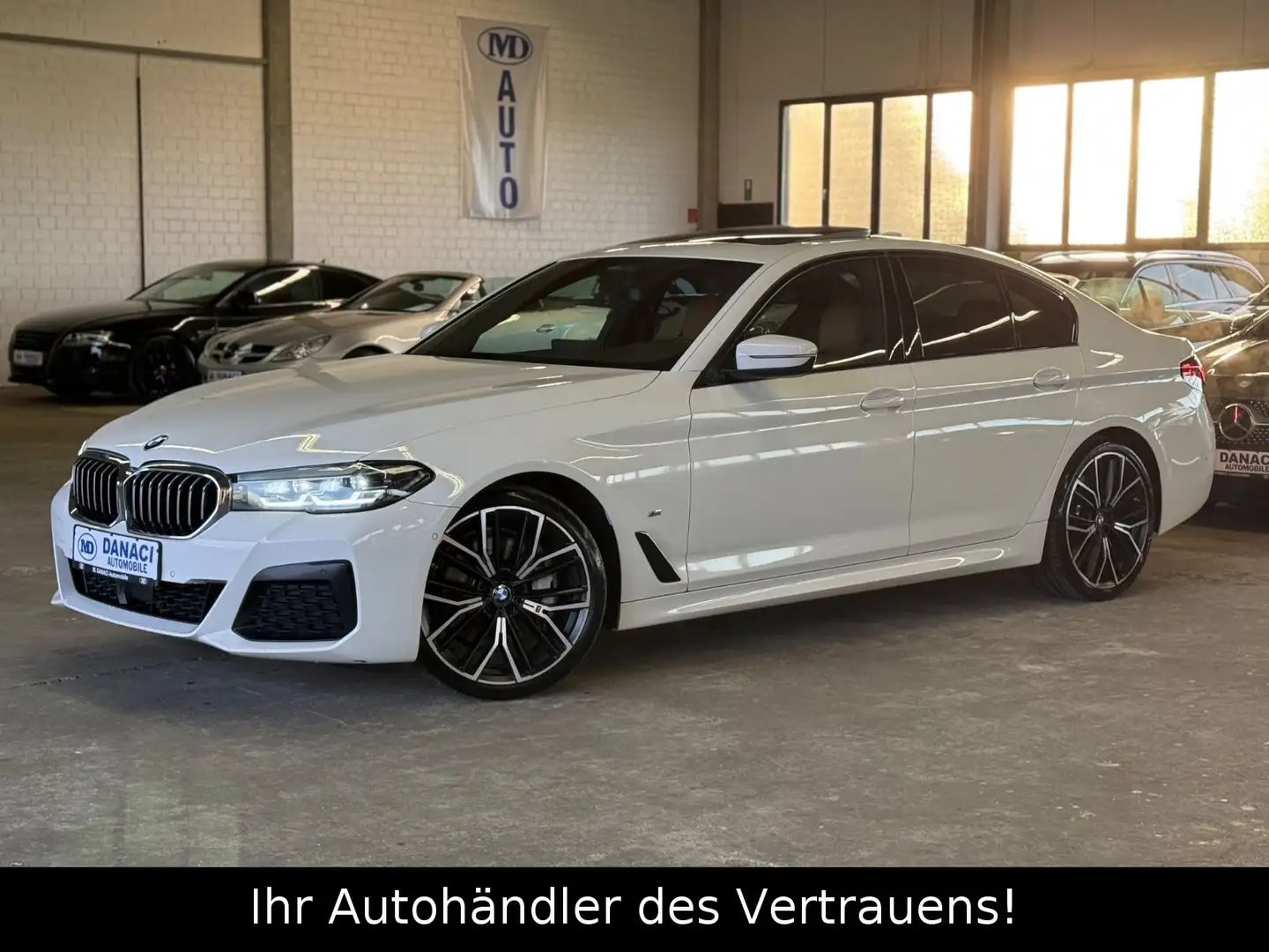 BMW 530 d Lim. M Sportpaket*ACC*RFK*Ambiente*DAB Bianco - 1