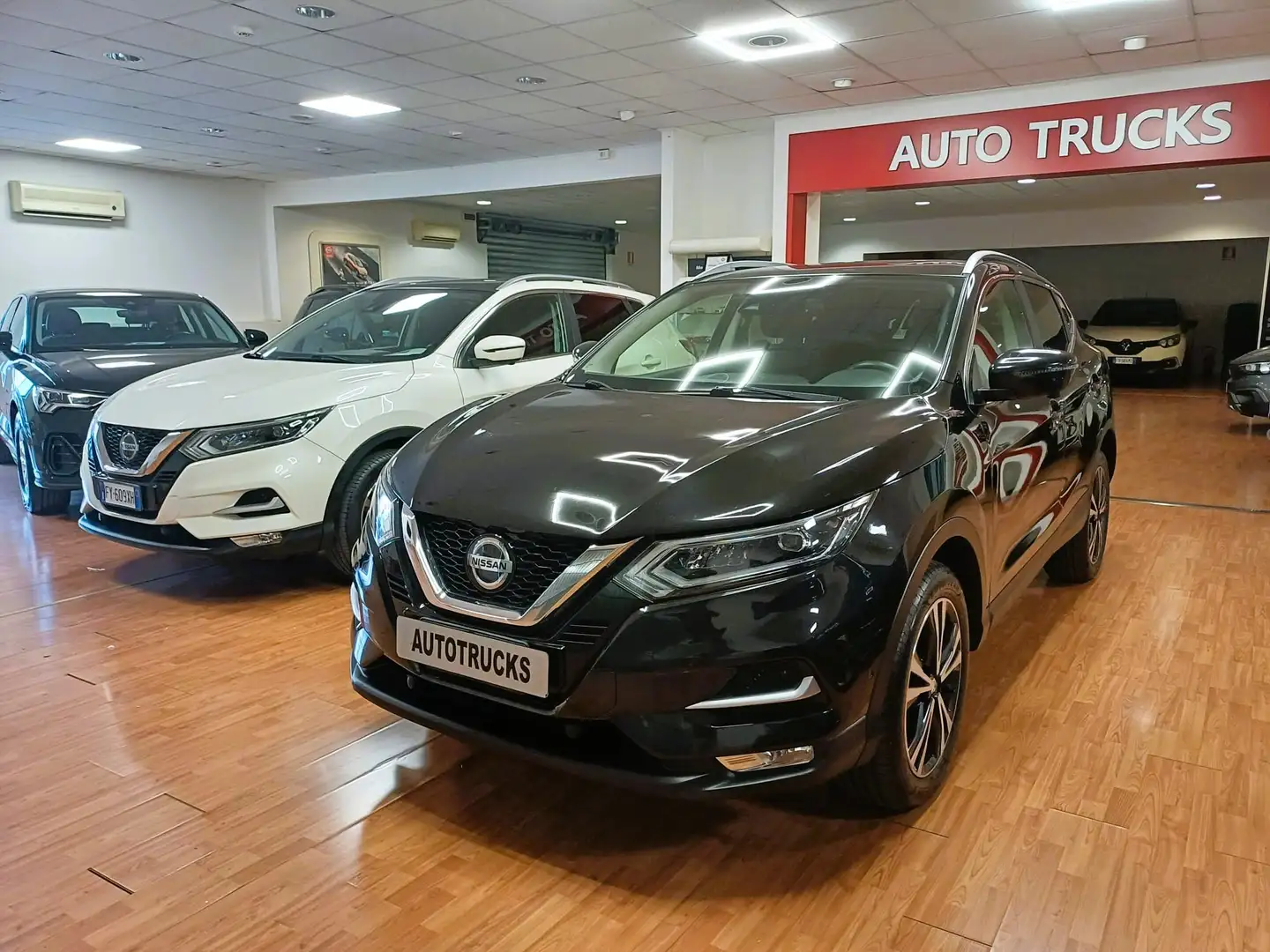 Nissan Qashqai Qashqai 1.5 dci N-Connecta 115cv Nero - 2