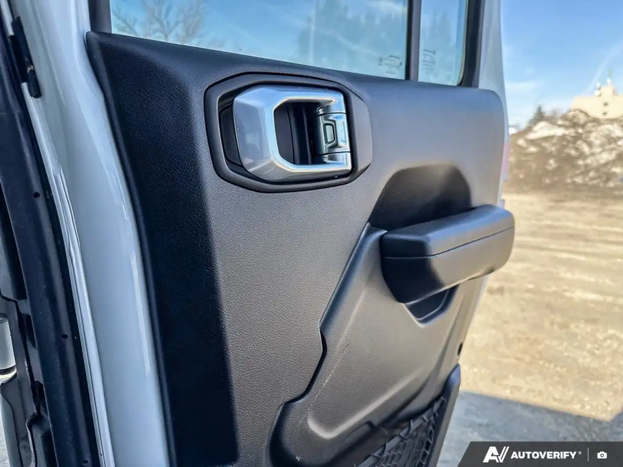 Jeep Wrangler снимка Jeep Wrangler